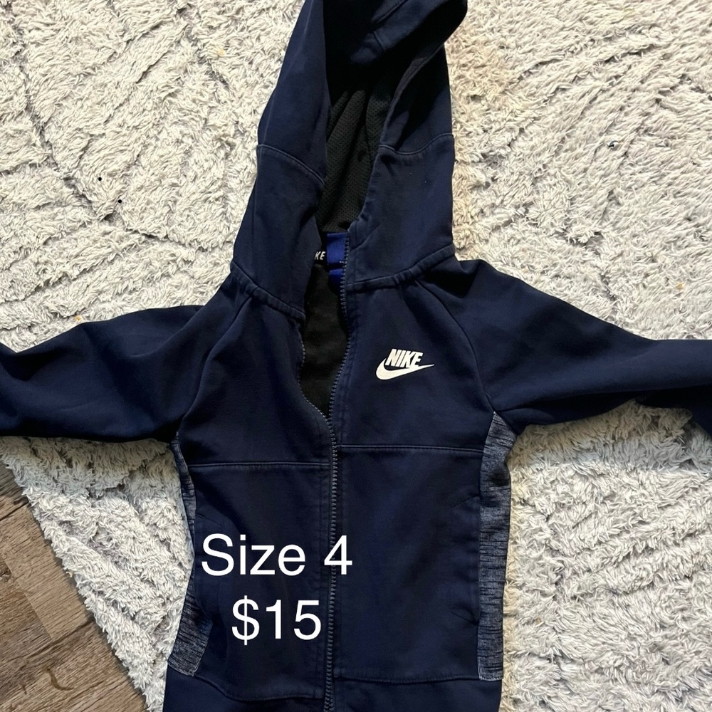 Boys zip up hoodie
